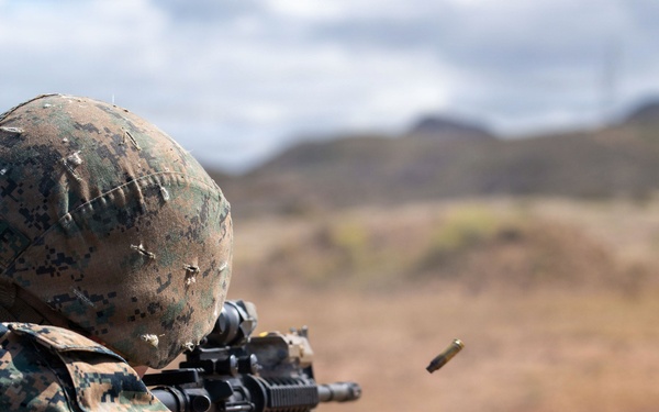 15th MEU Conducts Live-Fire Range.