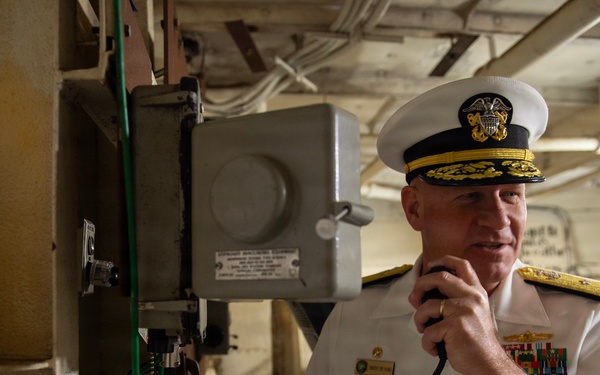 USS Ashland Returns to Naval Base San Diego