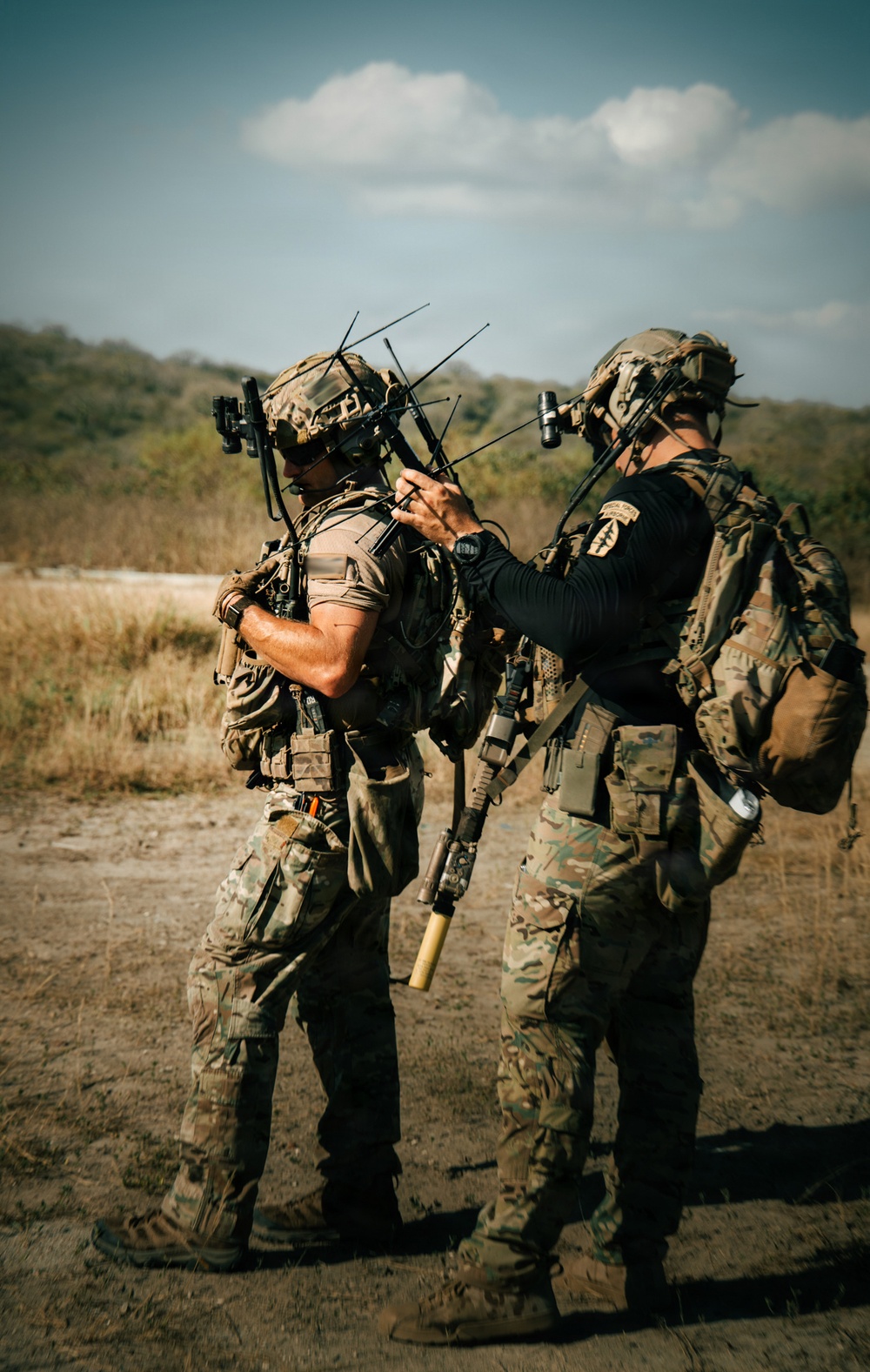 U.S. Army Green Berets train alongside Ecuadorian Special Operations Forces