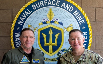 Rear Adm. Zerr hosts Rear Adm. Mattingly at SMWDC