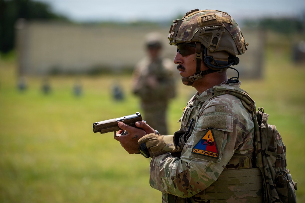 III Armored Corps Best Squad Stress Shoot and M17 Pistol Range