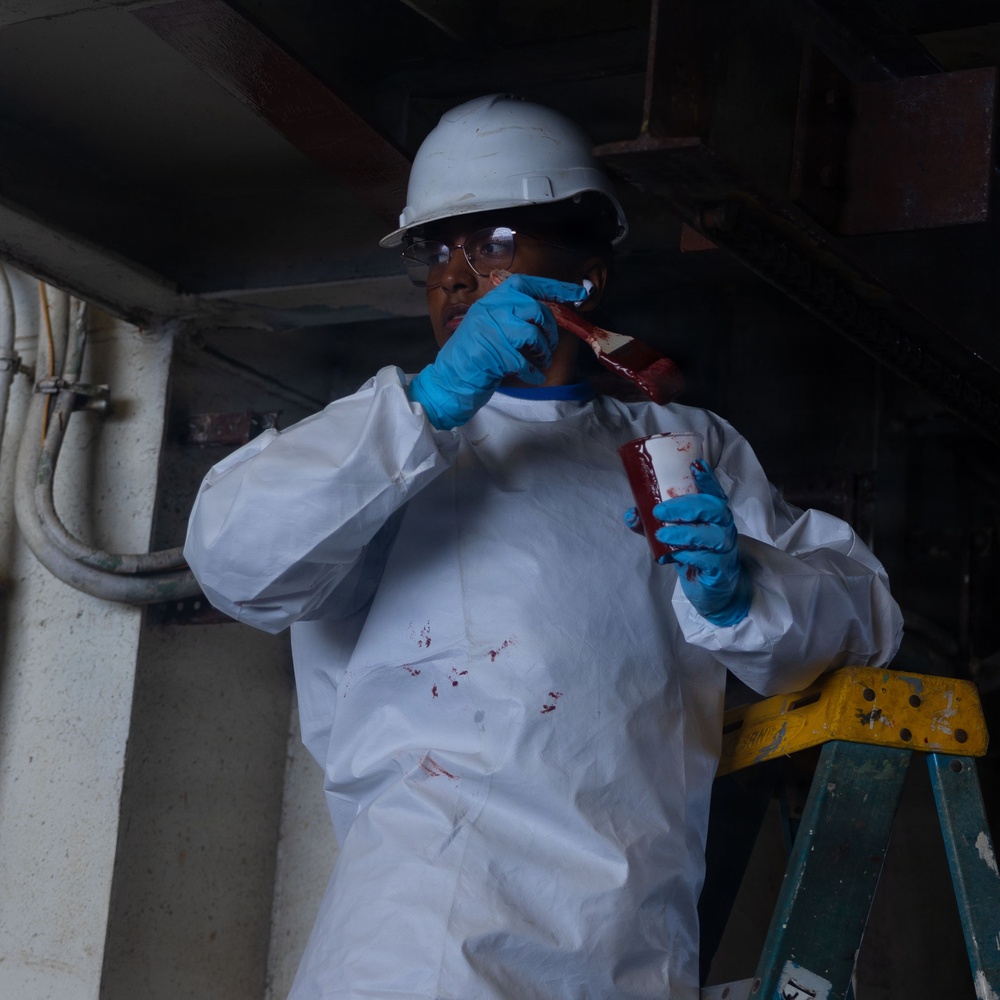 Iwo Jima Sailor Performs Preservation