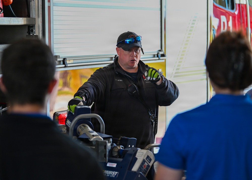 104th Fighter Wing hosts Smith Vocational High School for base tour