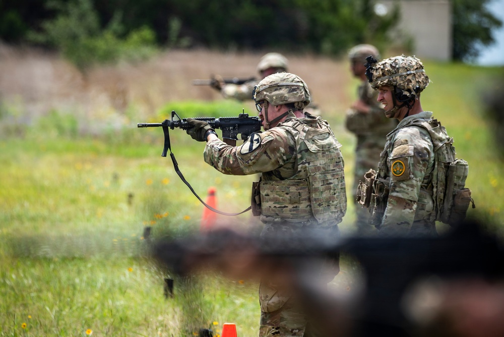 III Armored Corps Best Squad Stress Shoot and M17 Pistol Range