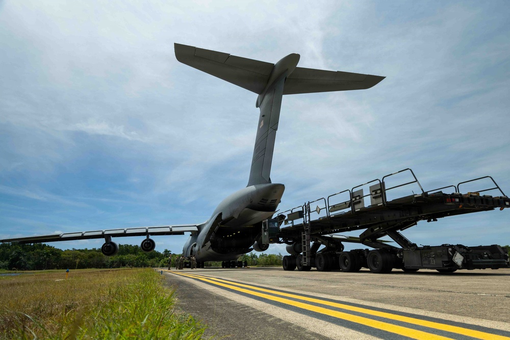 LCF-24 and 346th AEW offload cargo in Puerto Rico