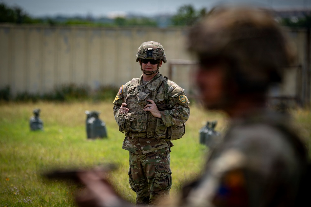 III Armored Corps Best Squad Stress Shoot and M17 Pistol Range