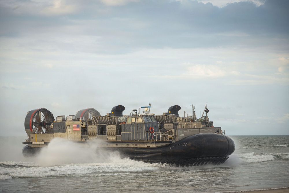 22nd MEU Marines and Sailors return to Camp Lejeune after a nearly 10-month deployment