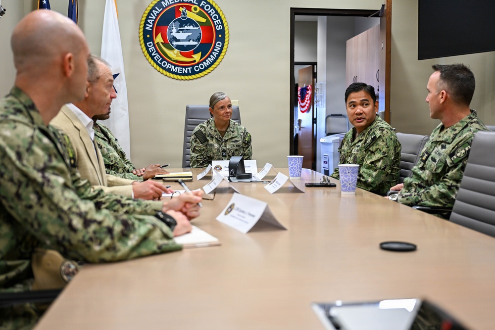 BUMED FORCM, Hospital Corps Director Visits San Antonio