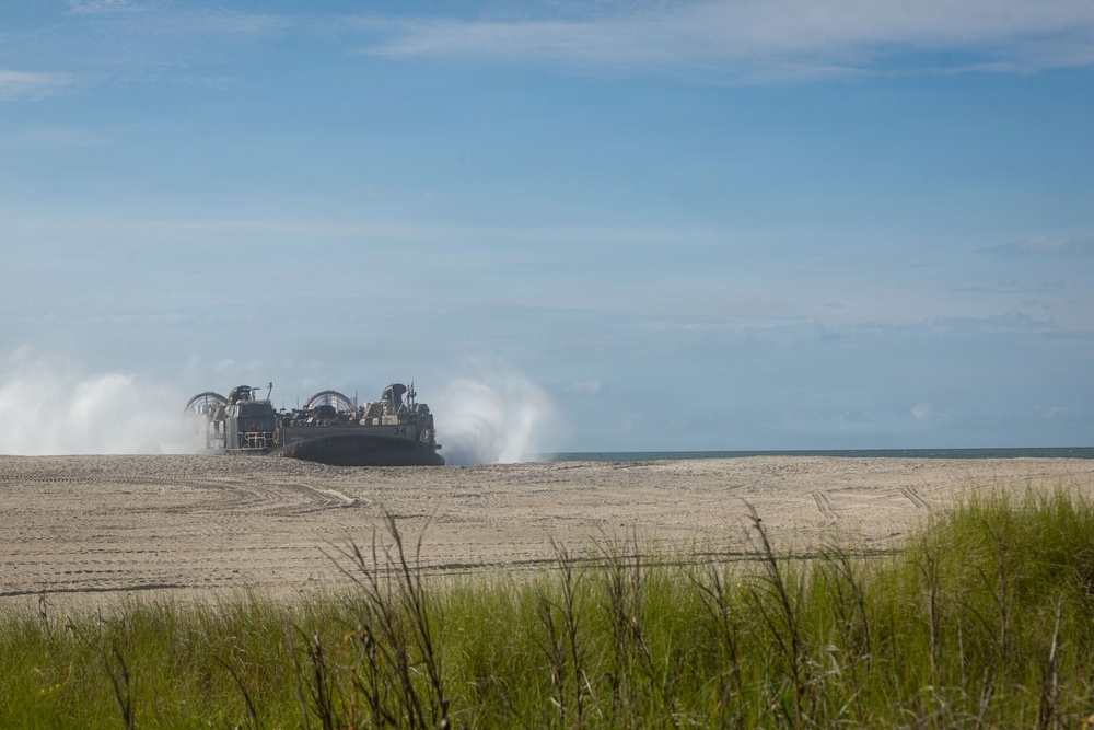 22nd MEU Marines and Sailors return to Camp Lejeune after a nearly 10-month deployment