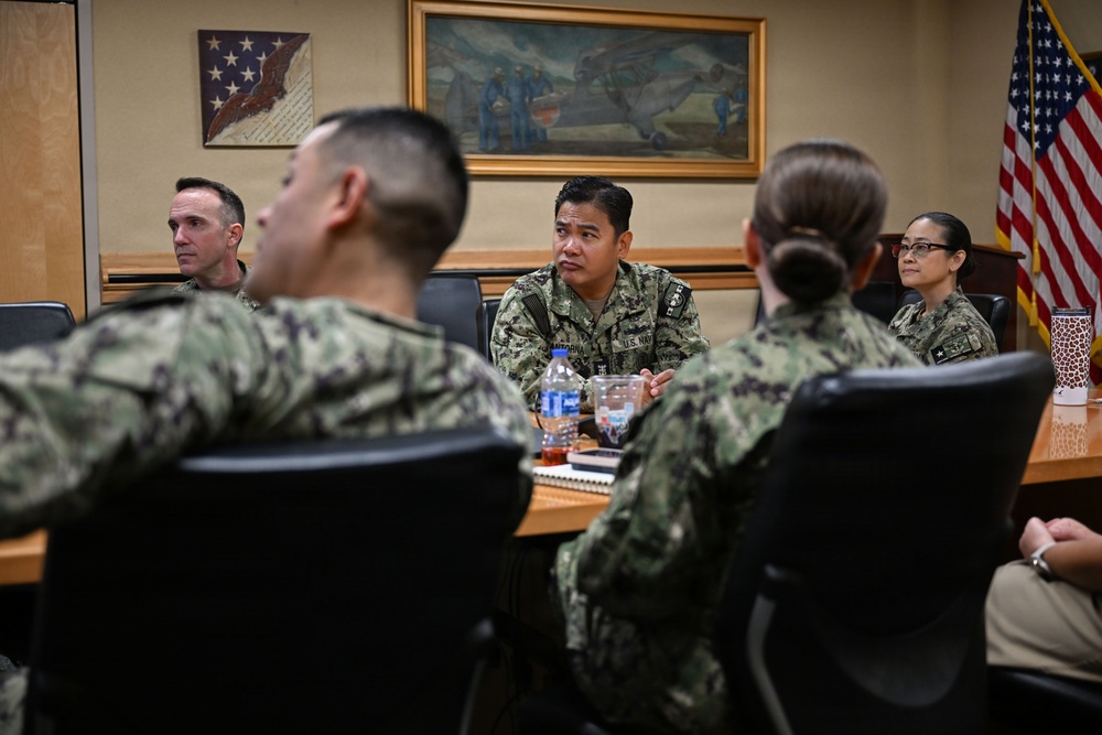 BUMED FORCM, Hospital Corps Director Visits San Antonio