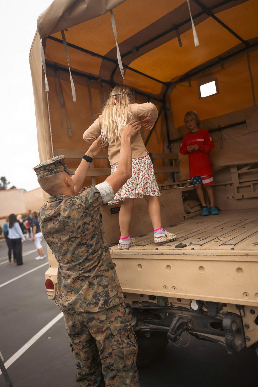 I MIG Marines support Eternal Hills 40th Memorial Day Ceremony