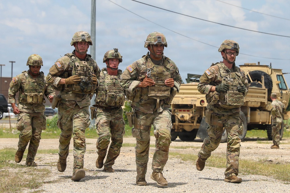 III Armored Corps Host Best Squad Competition on Fort Hood