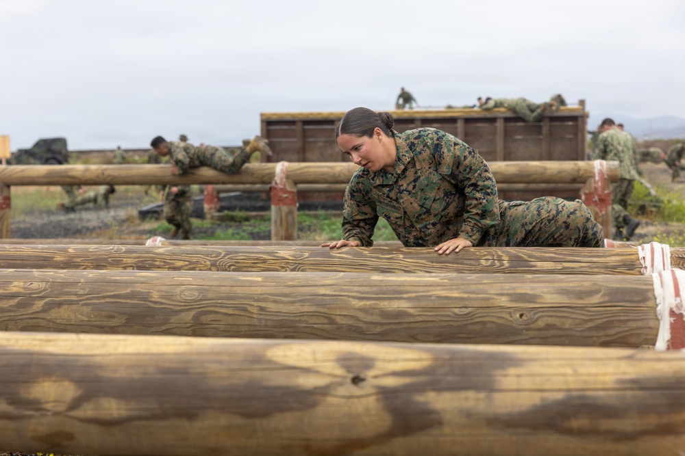 CORTRAMID: NROTC Midshipmen take on the O-Course