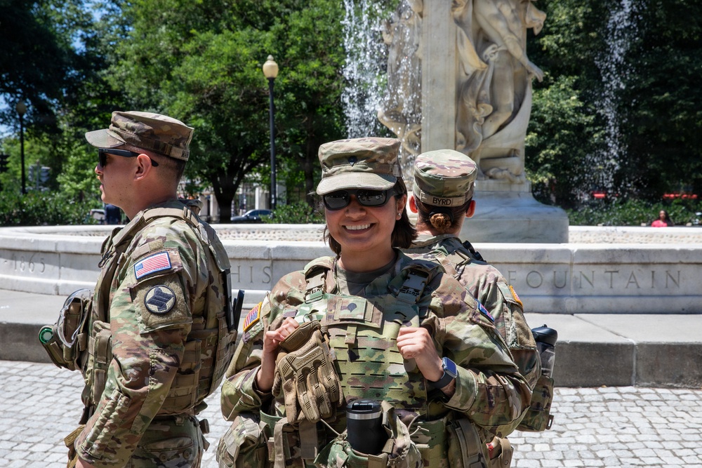 Arkansas National Guard patrols Dupont Circle