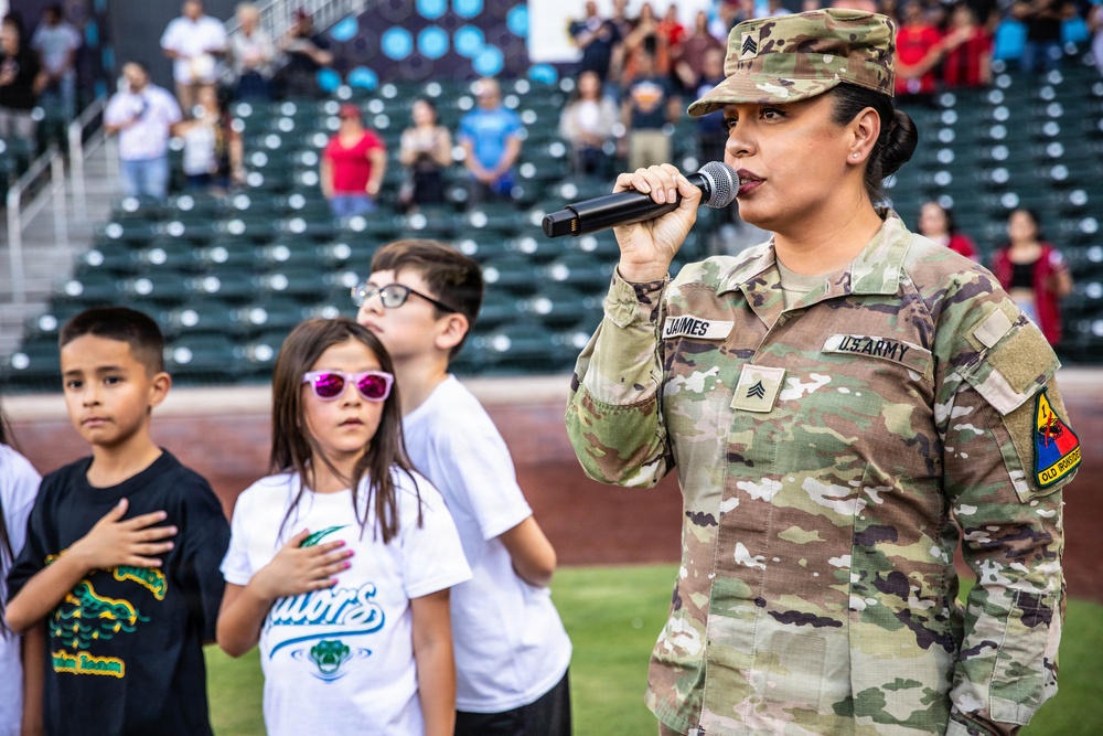 1st Armored Division Band and the El Paso Chihuahuas honor fallen heroes for Memorial Day