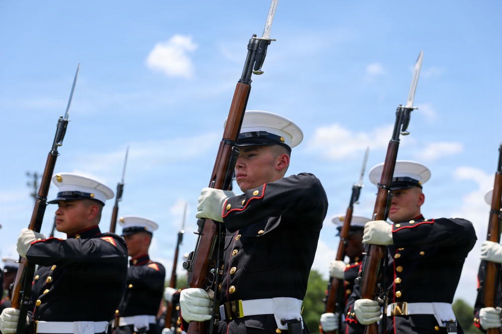 Silent Drill Platoon takes on Sail 250 New Orleans