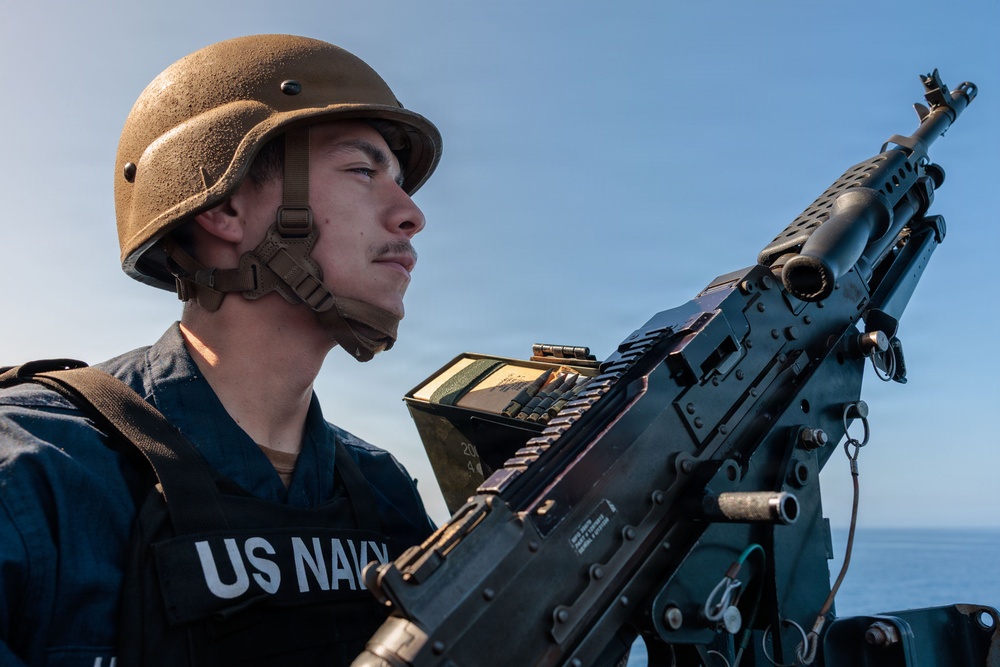 USS Gonzalez Conducts Operations