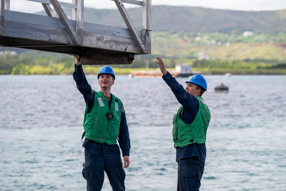 USS Springfield (SSN 761) returns to Naval Base Guam