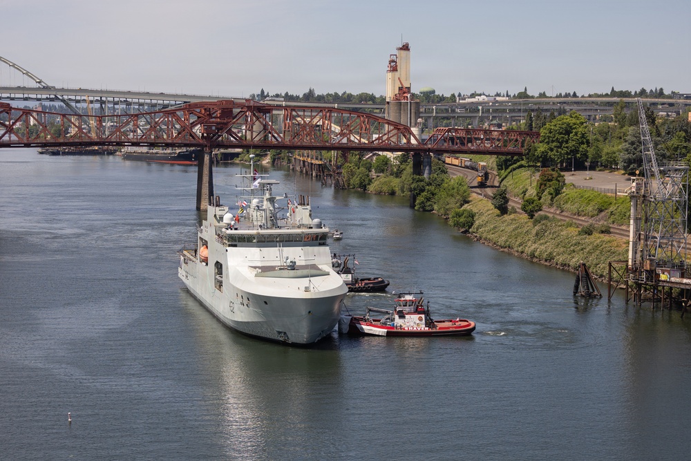 Ship Arrival Portland Fleet Week 2026