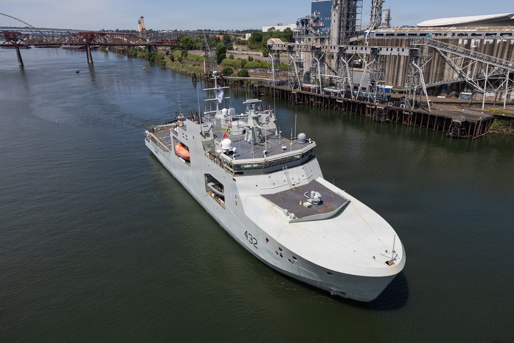 Ship Arrival Portland Fleet Week 2026