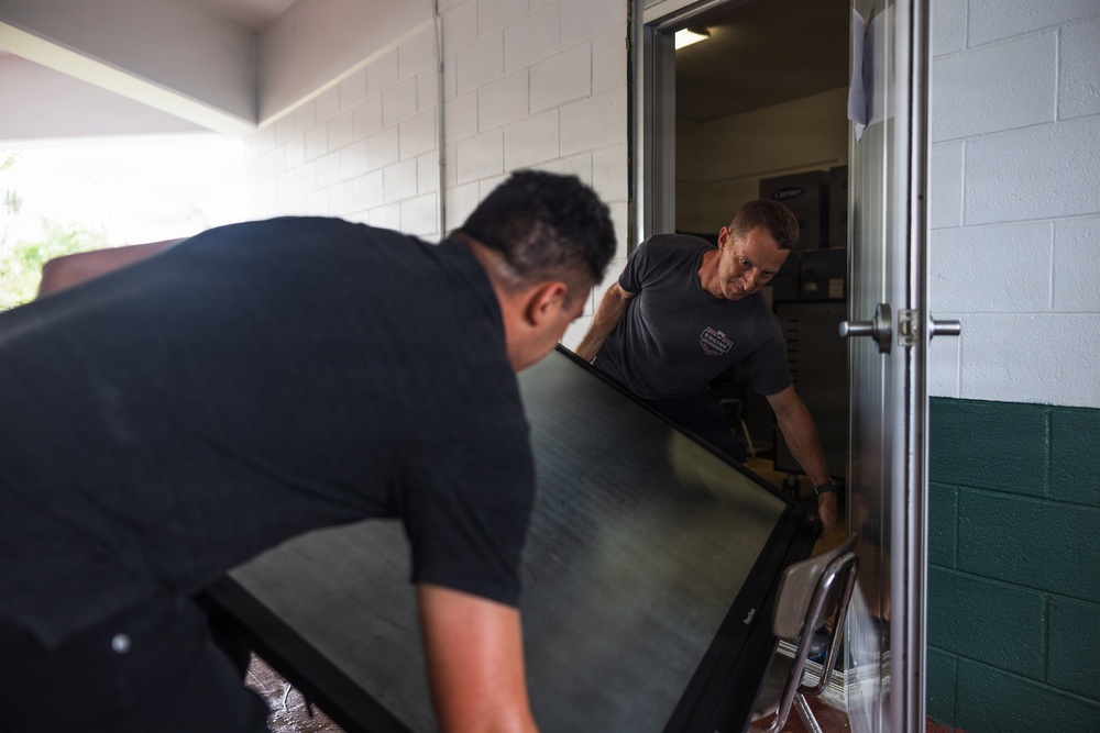 Marines clear the way for new CHamoru language classroom at Finegayan Elementary