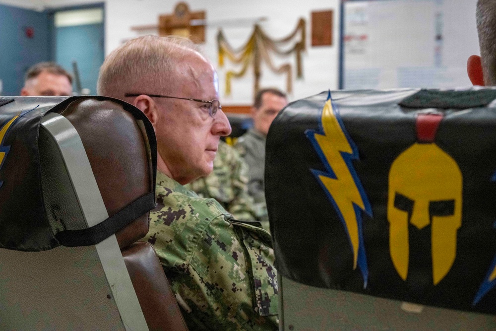CNO and MCPON visit VAQ-131