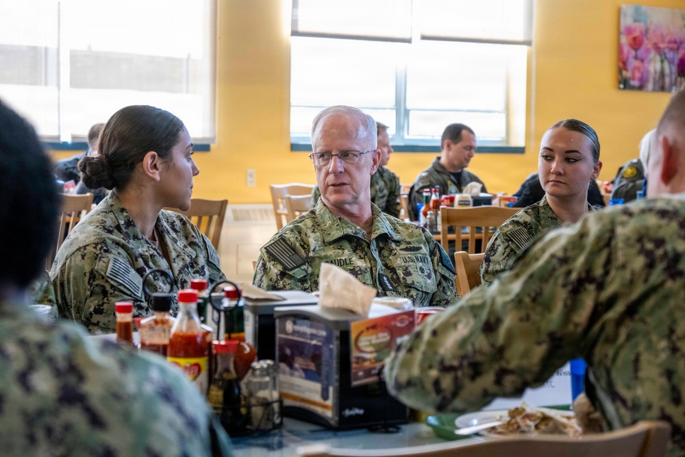 CNO and MCPON engage with Sailors on NAS Whidbey Island