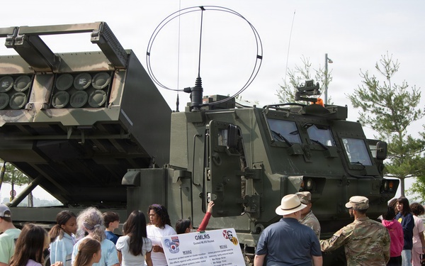 Soldiers from 6-37 Field Artillery Regiment hosts a static display for Humphreys Middle School