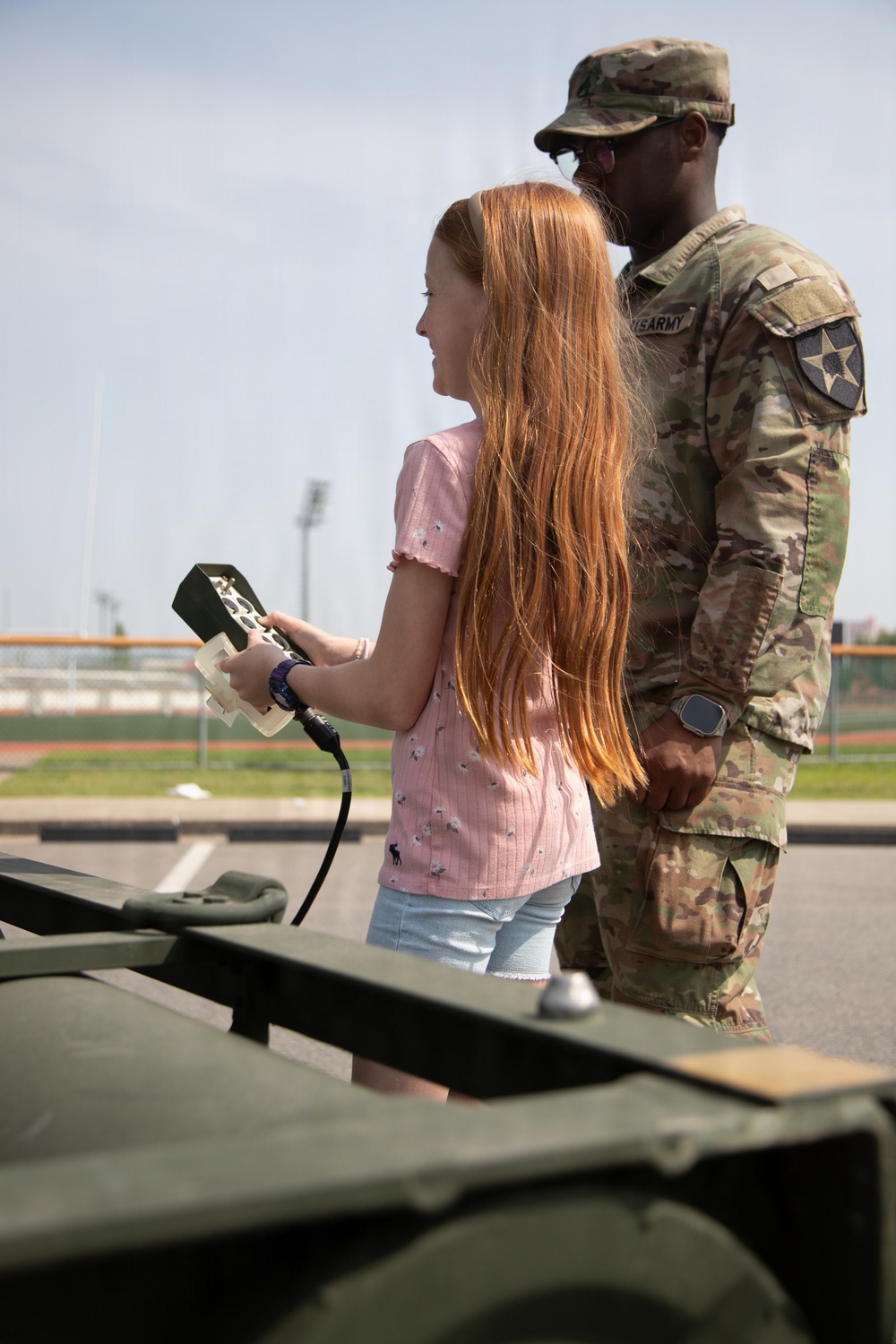 Soldiers from 6-37 Field Artillery Regiment hosts a static display for Humphreys Middle School