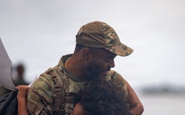 1 SOW Airmen return home from deployment