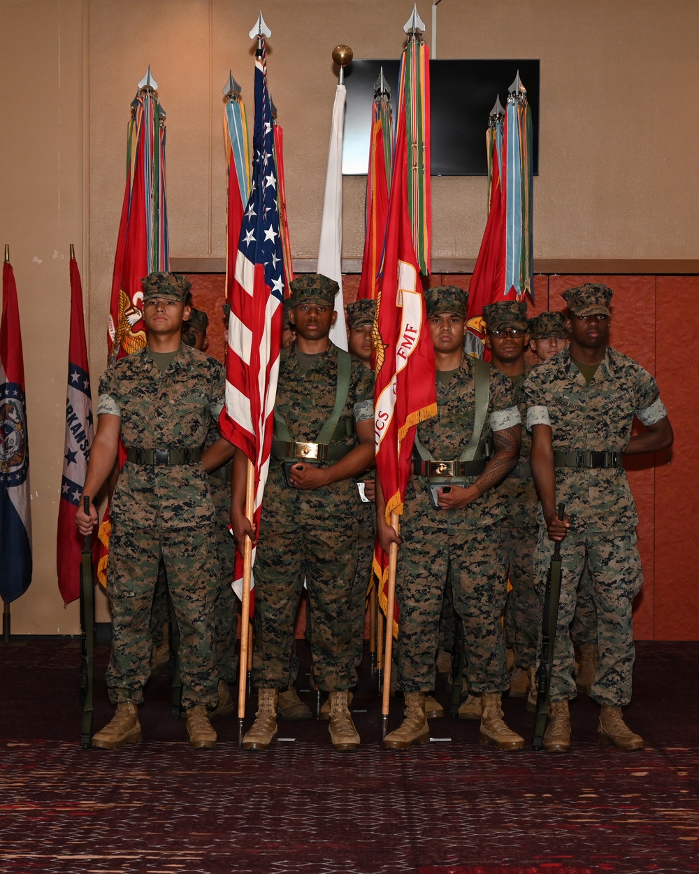 3rd Marine Logistics Group Holds Commanding General’s Change of Command Ceremony