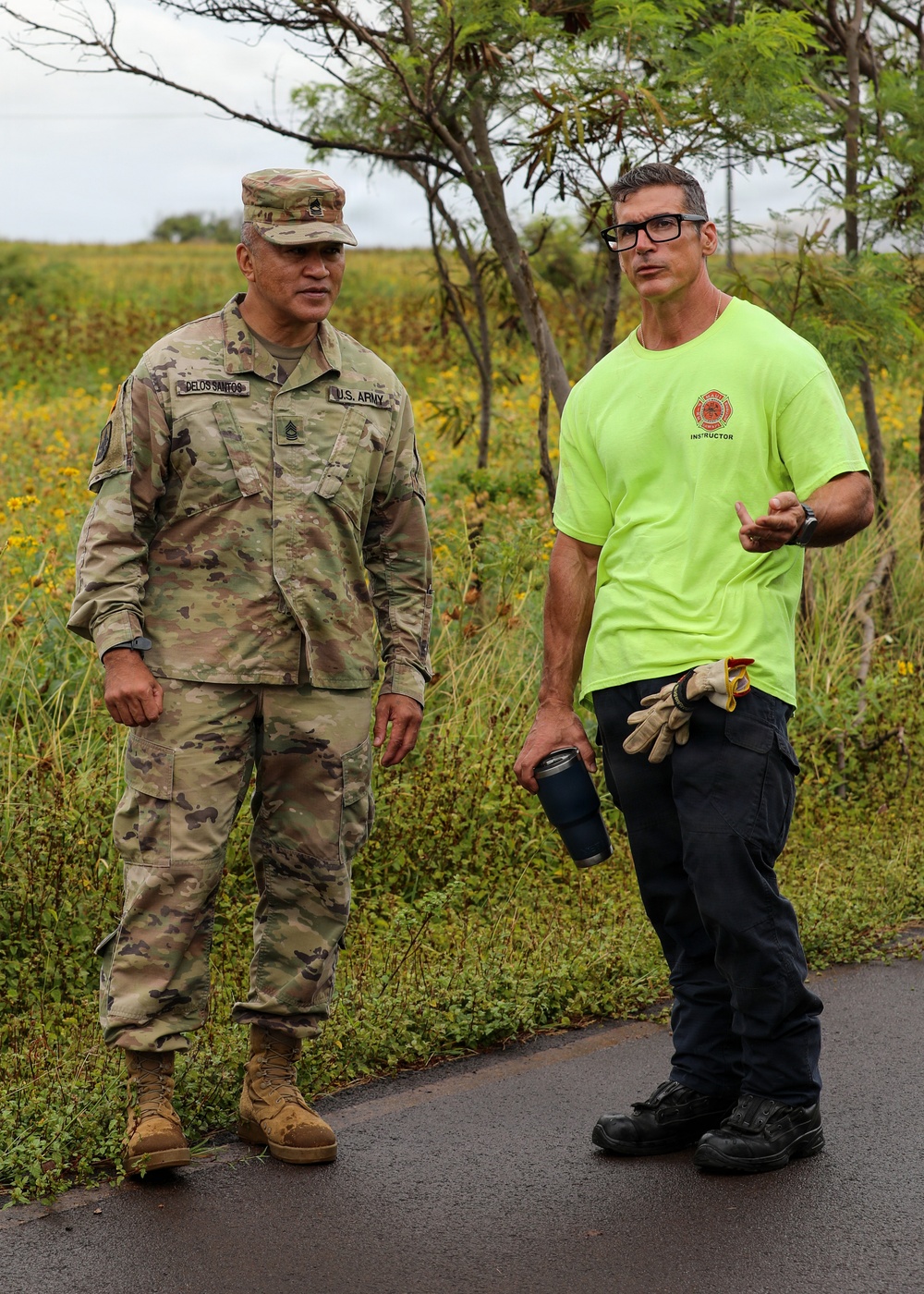 Hawaii Army National Guard firefighters conduct joint emergency response training on Maui