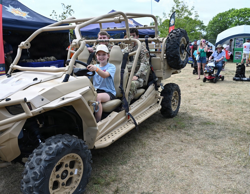 Team Mildenhall, RAF Lakenheath strengthen ties with community at Suffolk Show