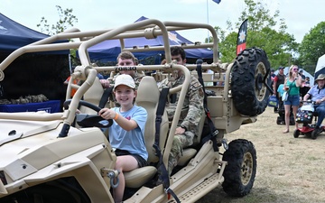 Team Mildenhall, RAF Lakenheath strengthen ties with community at Suffolk Show