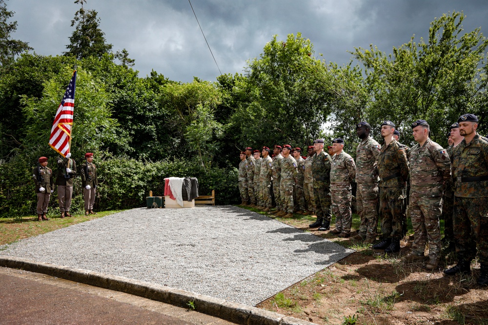 Paratroopers honor resilience of French during Normandy 82 ceremony