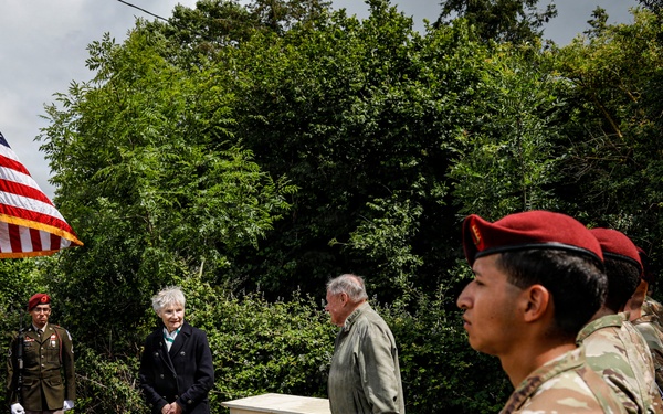 Paratroopers honor resilience of French during Normandy 82 ceremony