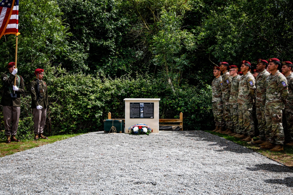 Paratroopers honor resilience of French during Normandy 82 ceremony