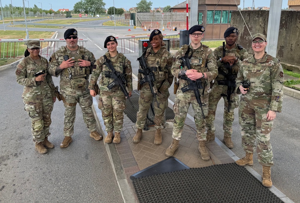 Senior Leaders Connect with Defenders at RAF Alconbury