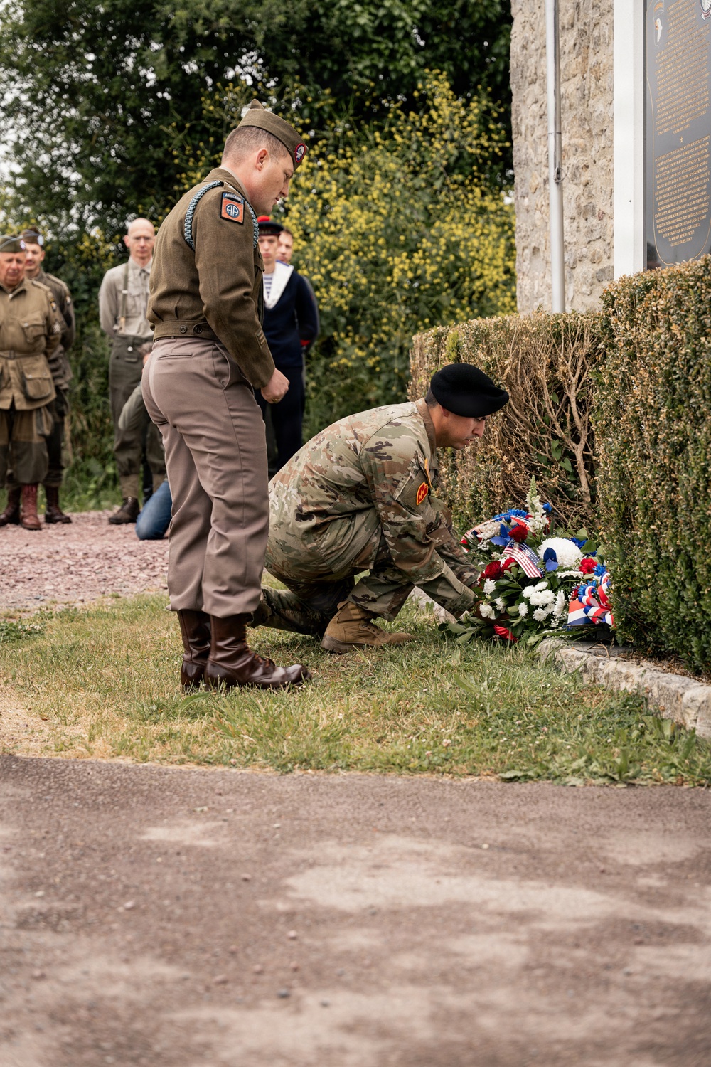 101st Airborne Division Soldiers honor 2nd Lt. George E. Schmidt in Normandy