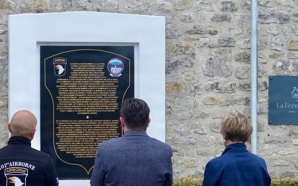 101st Airborne Division Honors D-Day Fallen at La Ferme Delaunay Memorial