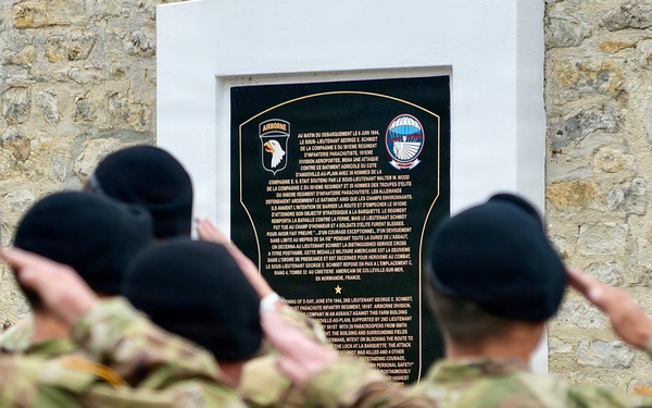 101st Airborne Division Honors D-Day Fallen at La Ferme Delaunay Memorial