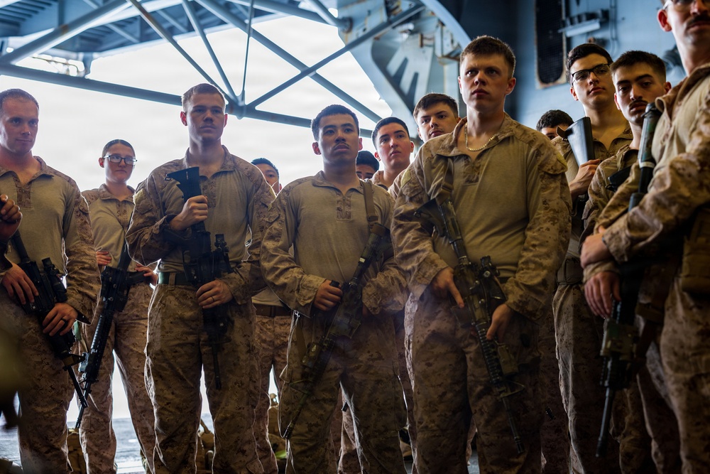 11th MEU Marines, Sailors Conduct Detainee Handling Training Aboard USS Boxer