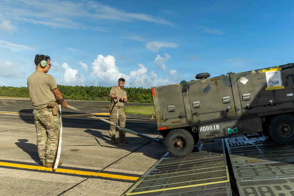 LCF-24 and 346th AEW offload cargo in Puerto Rico