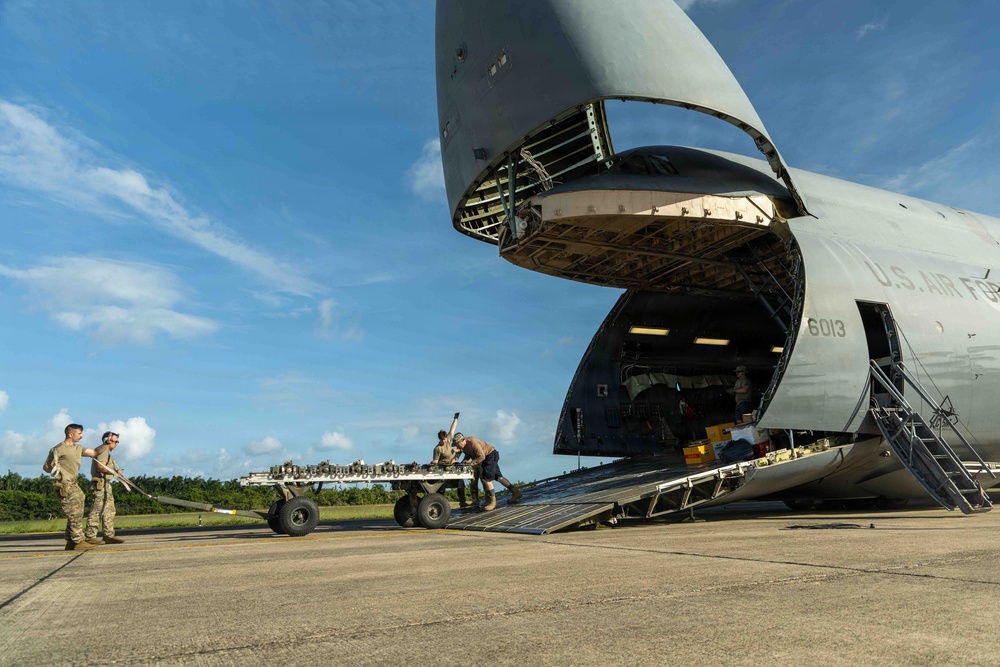 LCF-24 and 346th AEW offload cargo in Puerto Rico