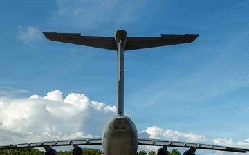 LCF-24 and 346th AEW offload cargo in Puerto Rico