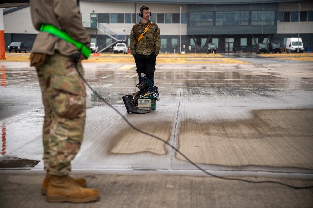 Liberty Wing Maintainers prep F-35s for RAFL26
