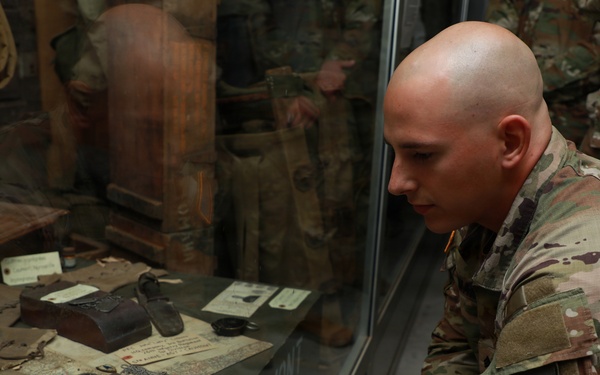 Big Red One Soldiers Retrace the Path of D-Day During Normandy Staff Ride