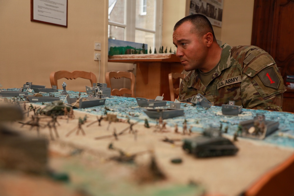 Big Red One Soldiers Retrace the Path of D-Day During Normandy Staff Ride