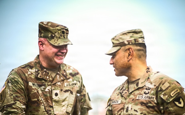 AMC CSM Garza visits Fort Riley