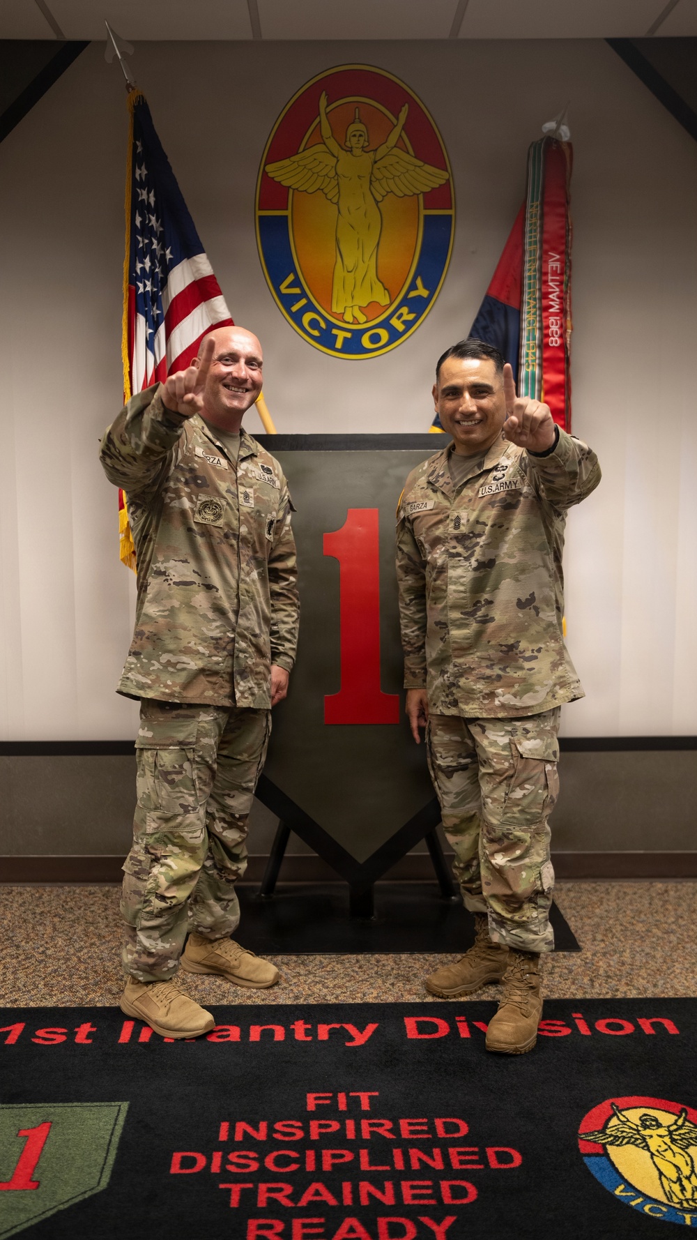 AMC CSM Garza visits Fort Riley